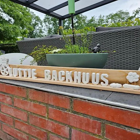 Kleines Luettje Backhuus 35516